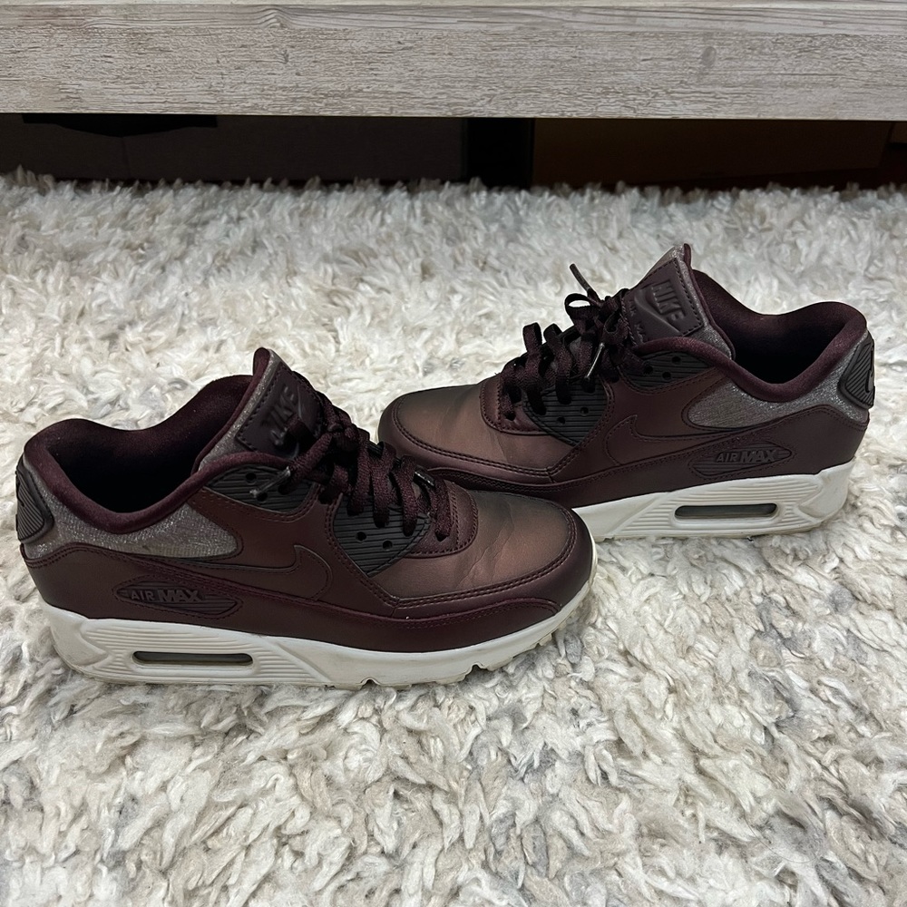 Nike Air Max 90